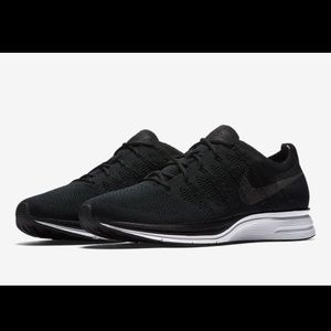 Nike Flyknit Trainer